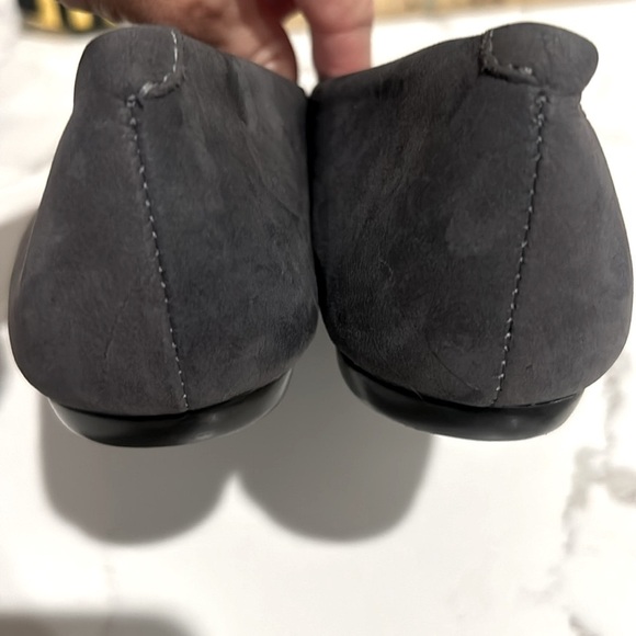 SCHUTZ Women’s Ballet Flats Gemma Pointed Toe with Diamonds Grey Suede NEW 8 - Picture 9 of 14